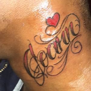 Meet your Posher, Dee